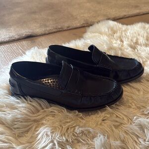 zara loafer! worn once